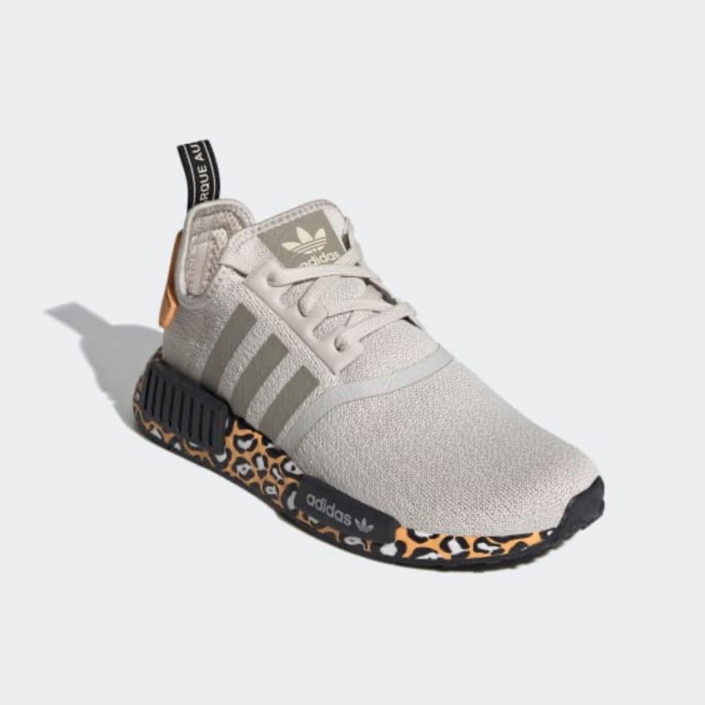 Adidas • Originals NMD R1 Women’s Sneakers *Rare*